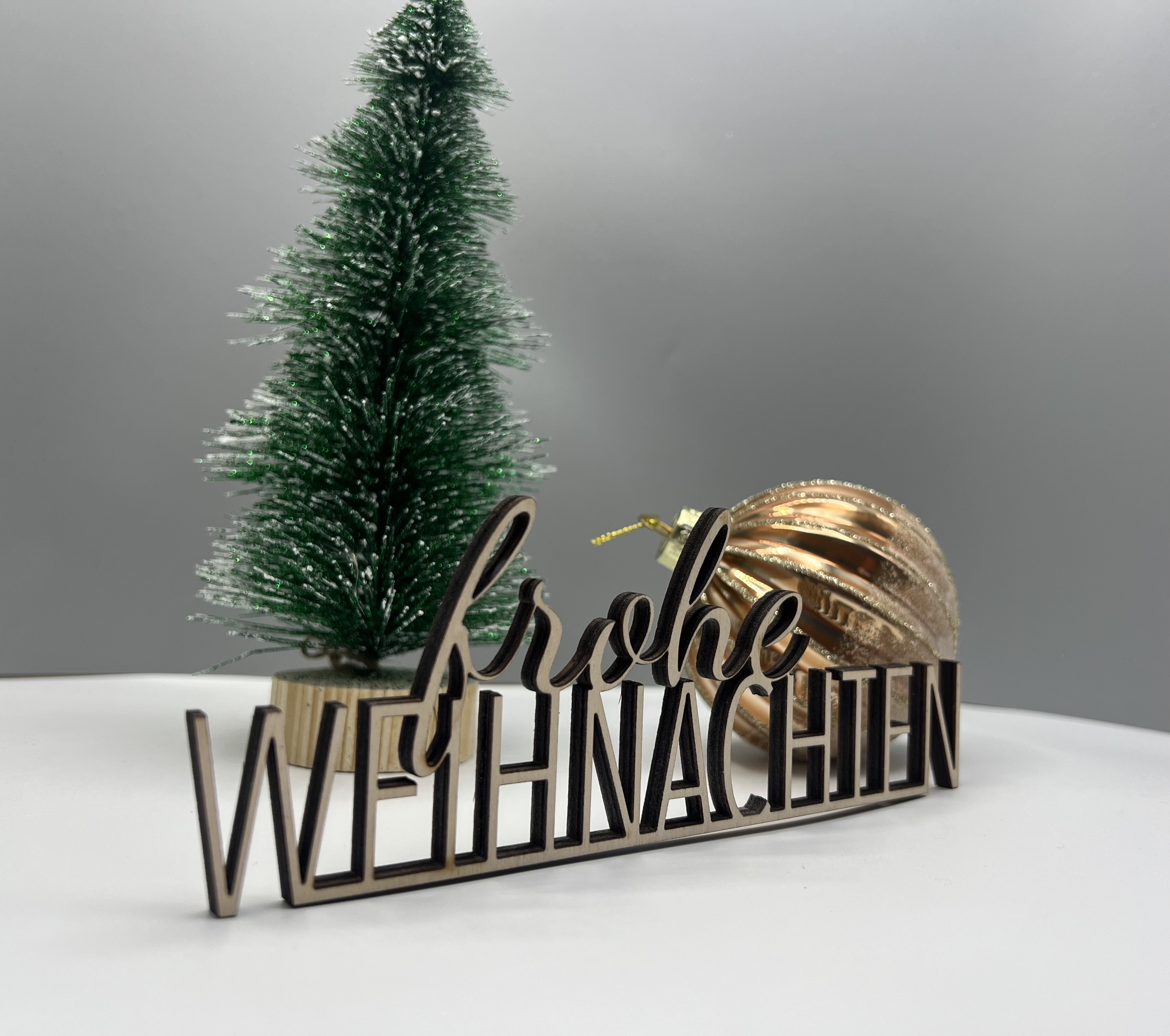 Schriftzug frohe Weihnachten